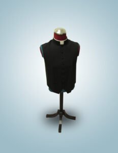 chalecos en paÑo con cuello clerical